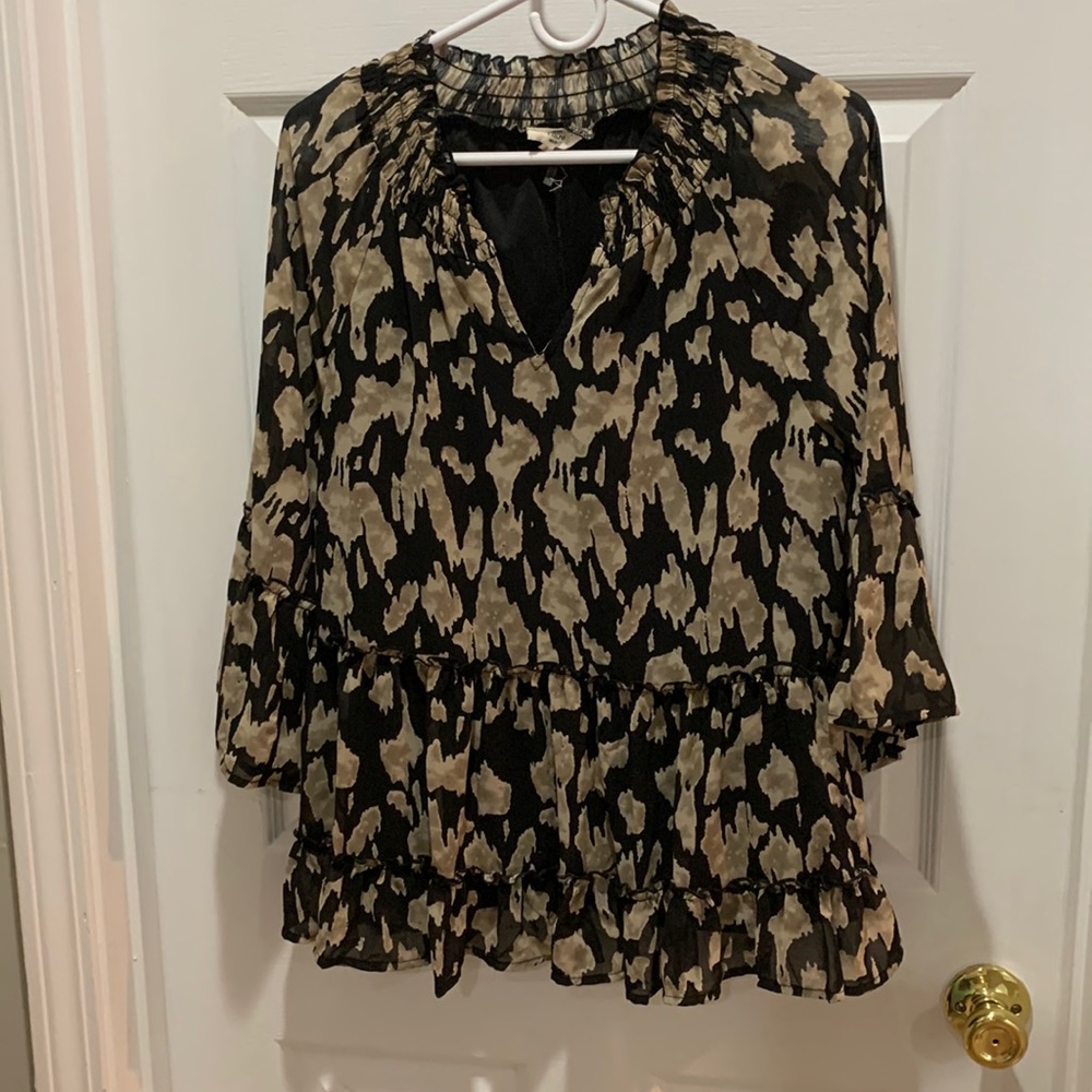 Beautiful NWOT blouse